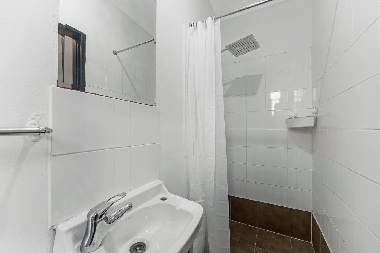 London Plane Backpackers Hostel Sydney Luaran gambar