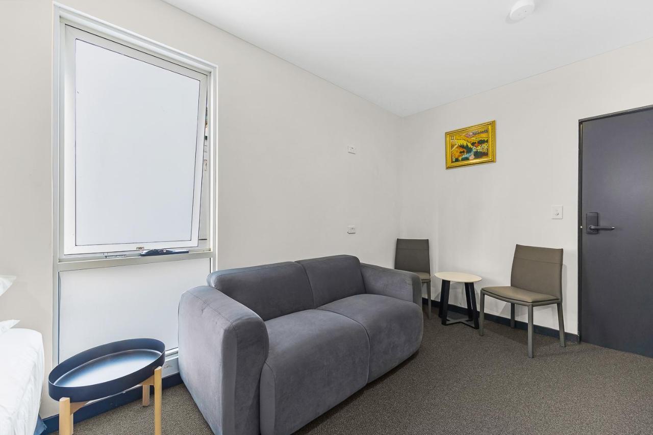 London Plane Backpackers Hostel Sydney Luaran gambar